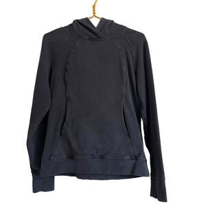 Lululemon Scuba Pullover Women's 6 Black‎